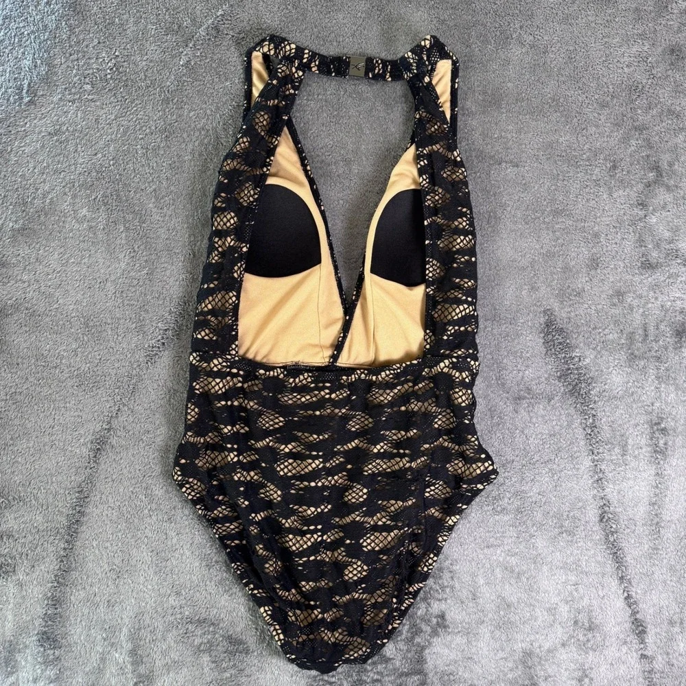 Kenneth Cole New York Womens Black Lace Overlay One Piece Swimsuit Halter Neck - Picture 2 of 6